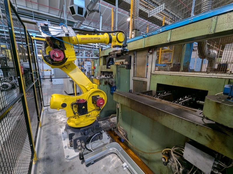 stazione robotizzata funzionante